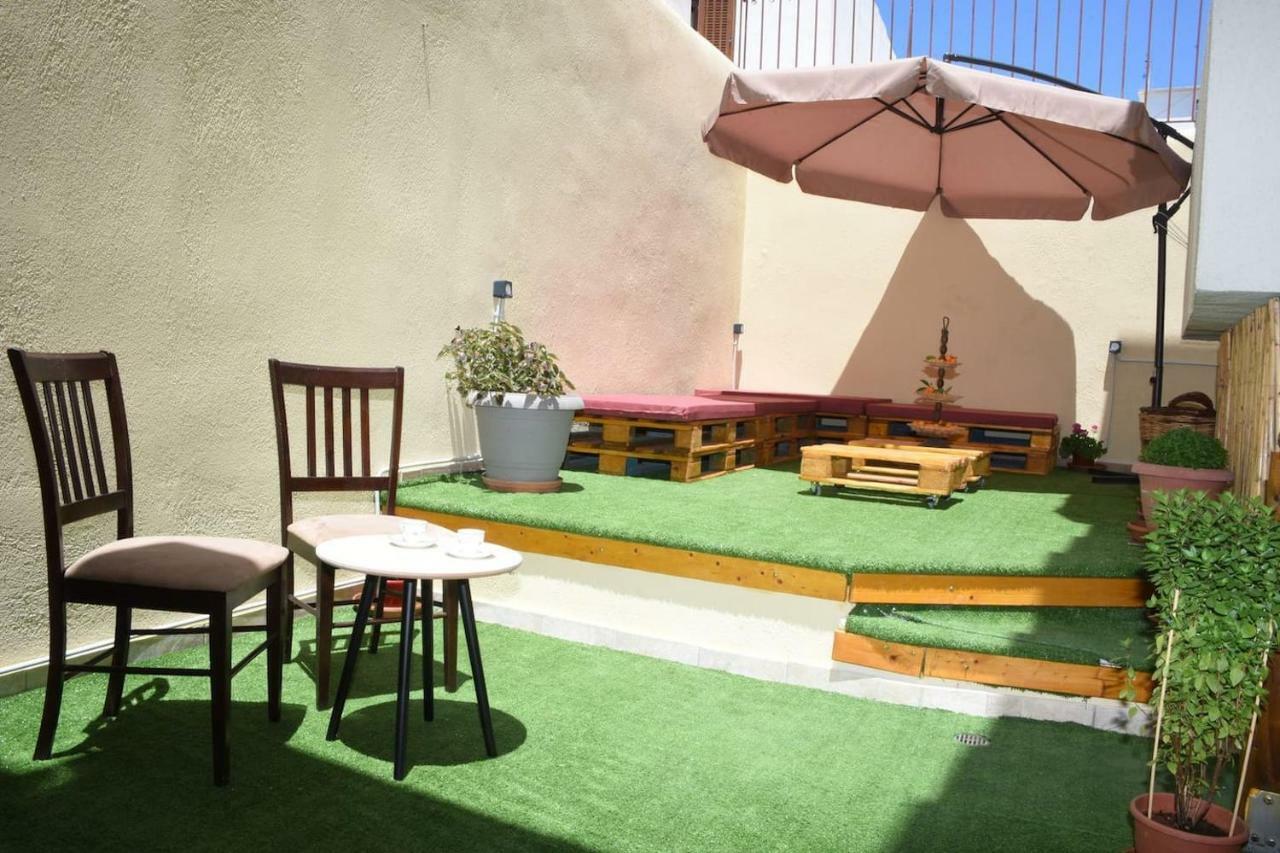 Little Yard Studios & Apartments #5 Budget Studio Naxos City Exterior photo